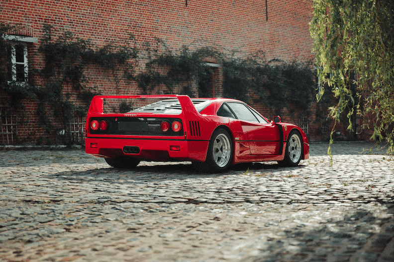 1989 Ferrari F40 Berlinetta "Non-Cat, Non-Adjust" veiling
