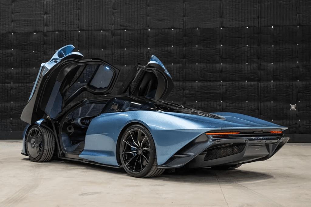 2020 McLaren Speedtail veiling RM Sotheby's