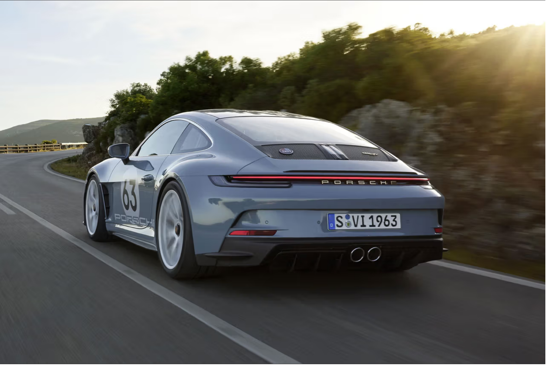 Limited edition 2024 Porsche 911 S/T viert 60 jaar Porsche 911