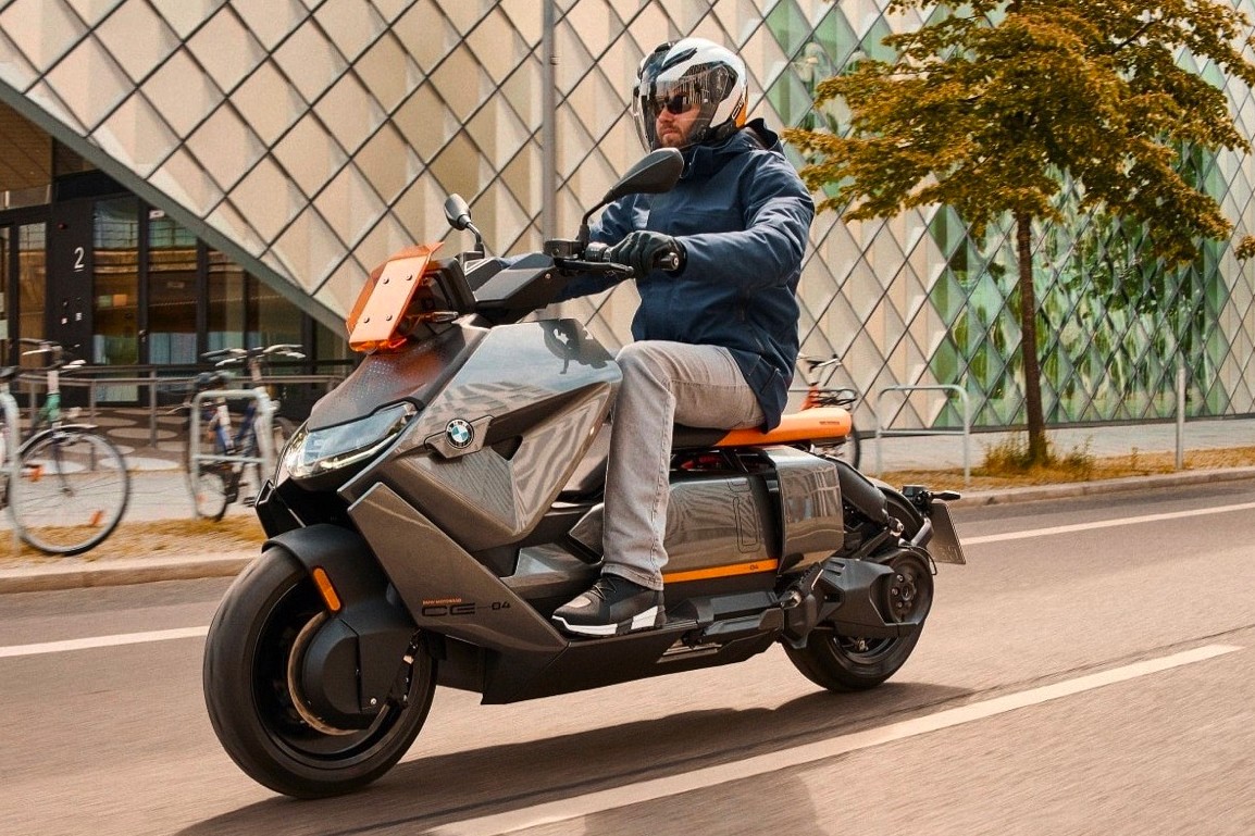 brandwonden Onaangenaam Roestig BMW CE 04 elektrische scooter onthuld door BMW Motorrad | Mannenstyle