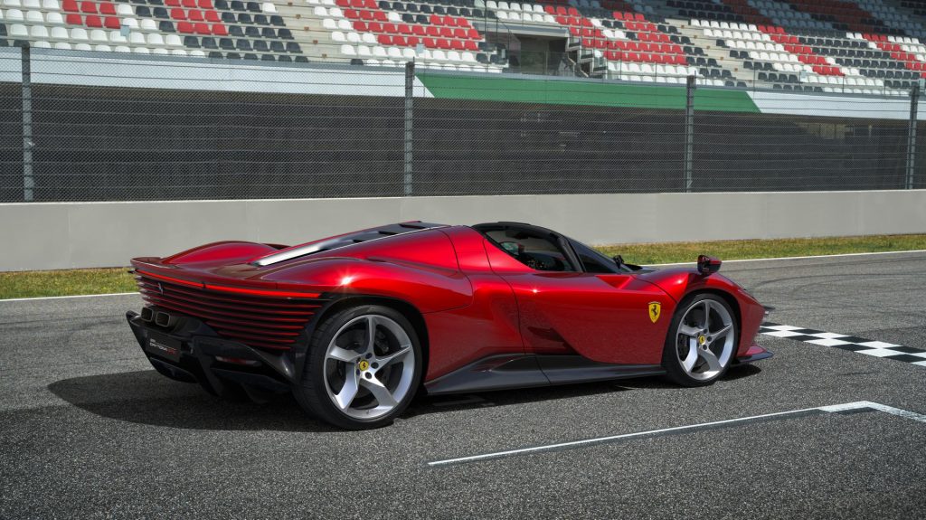 Ferrari Daytona SP3 wint ‘Grand Prize: Most Beautiful Supercar 2022’