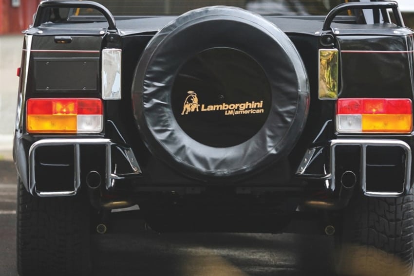 Lamborghini LM002 SUV