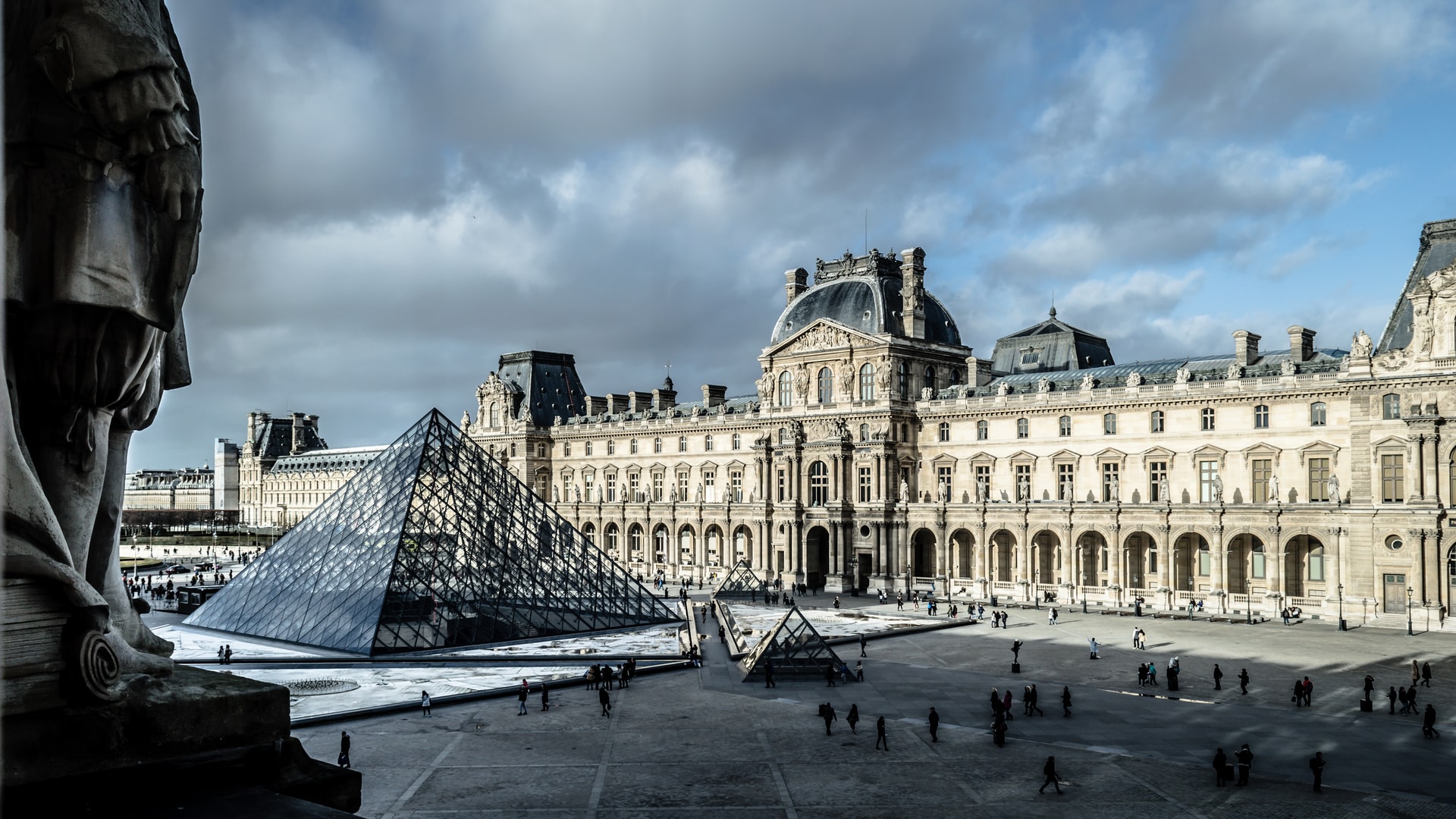 Louvre stelt volledige kunstcollectie gratis online beschikbaar
