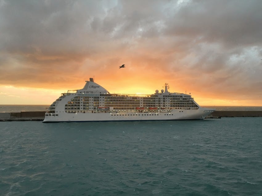 Regent Seven Seas Cruises 2026 World Cruises offre una scelta di 41 paesi