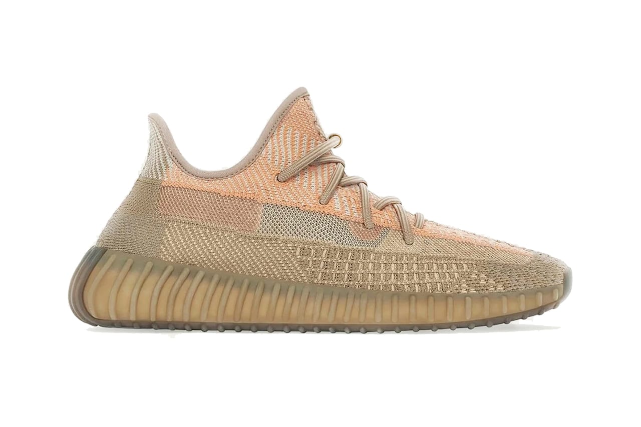 yEEZY BOOST 350 V2 Sand Taupe
