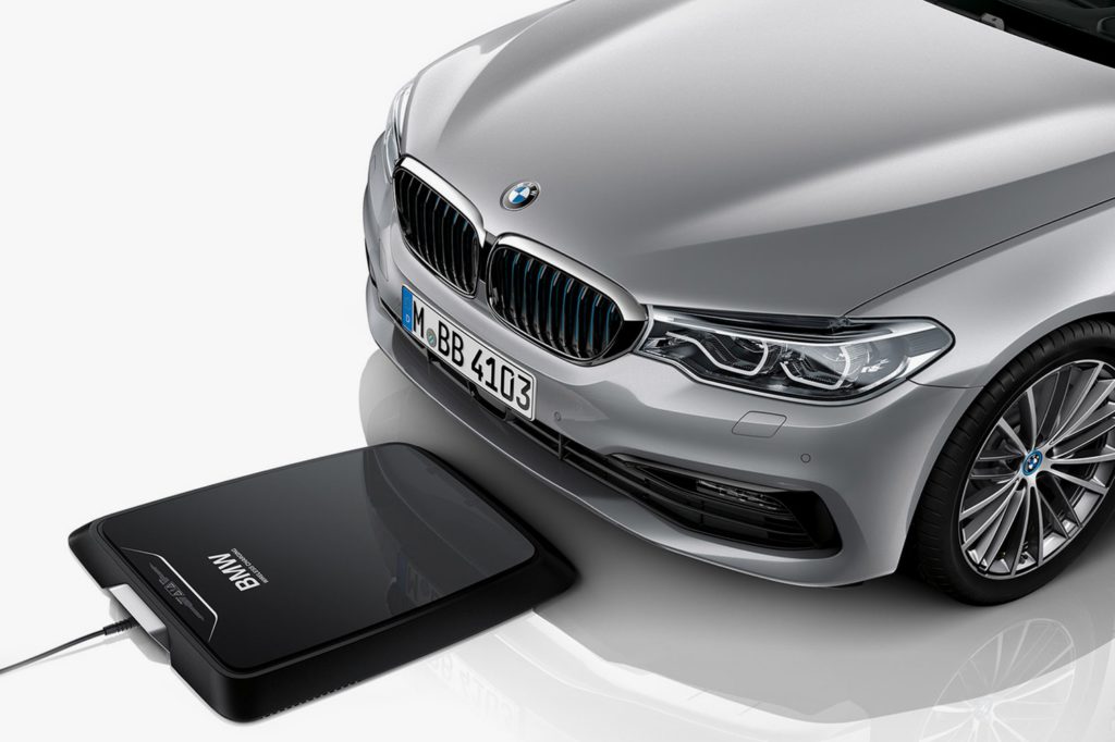 BMW draadloos auto opladen - BMW Wireless Charging Station