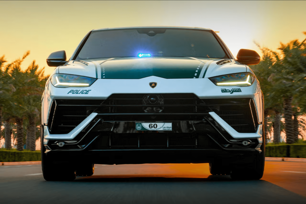 Lamborghini Urus Performante Dubai Police