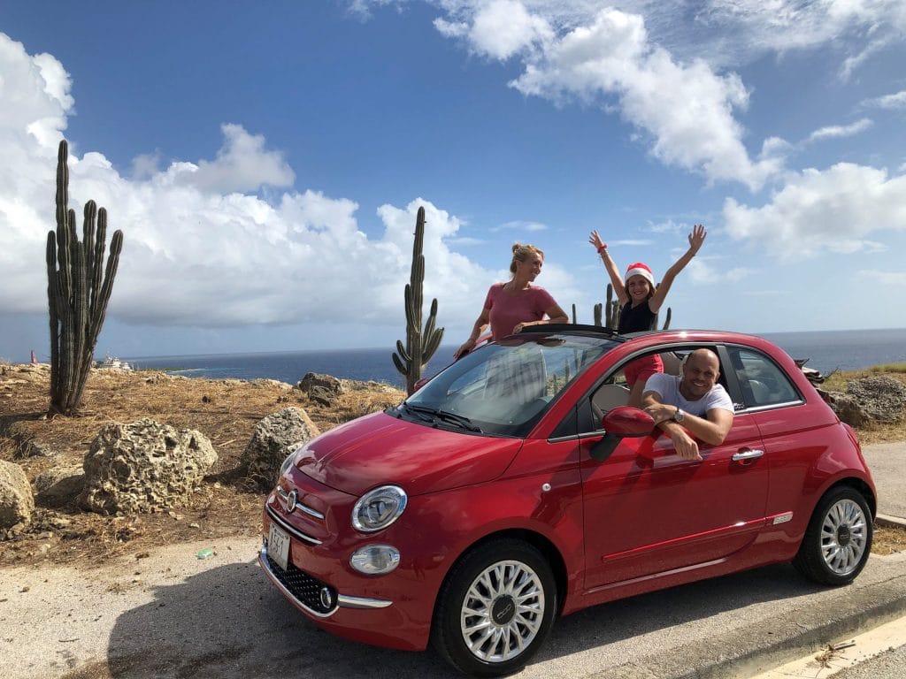 LivCuraçao Car Rental fiat 500