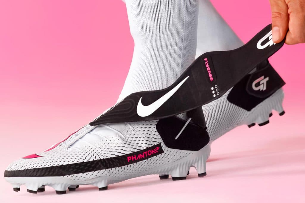 Nike Phantom GT voetbalschoenen