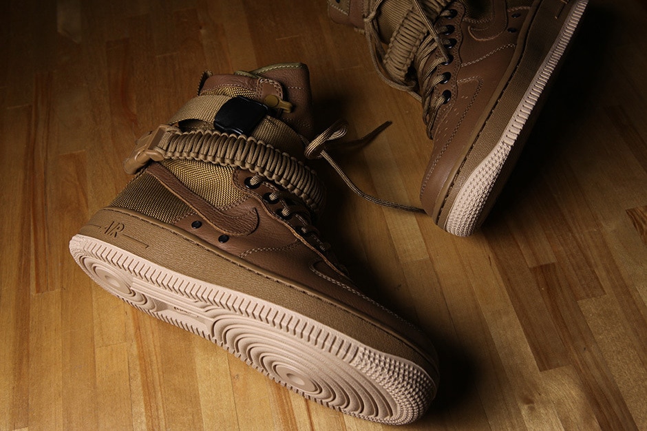 nike-special-field-air-force-1-sneaker-boot-2