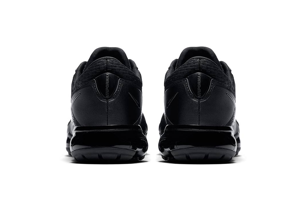 Nike Air VaporMax CS triple black
