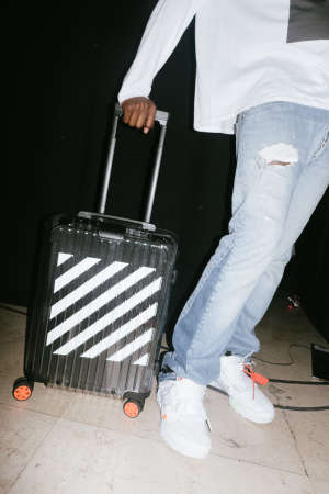 Off-White x RIMOWA Suitcase kopen bij deze | MANNENSTYLE