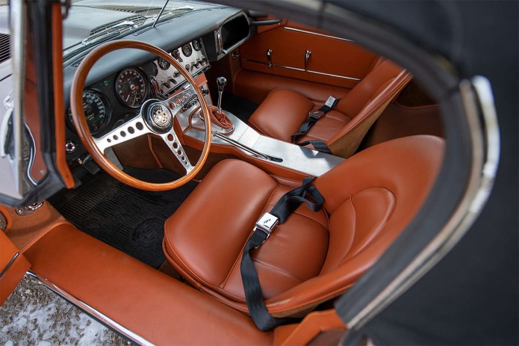 1961 Jaguar E-Type Roadster