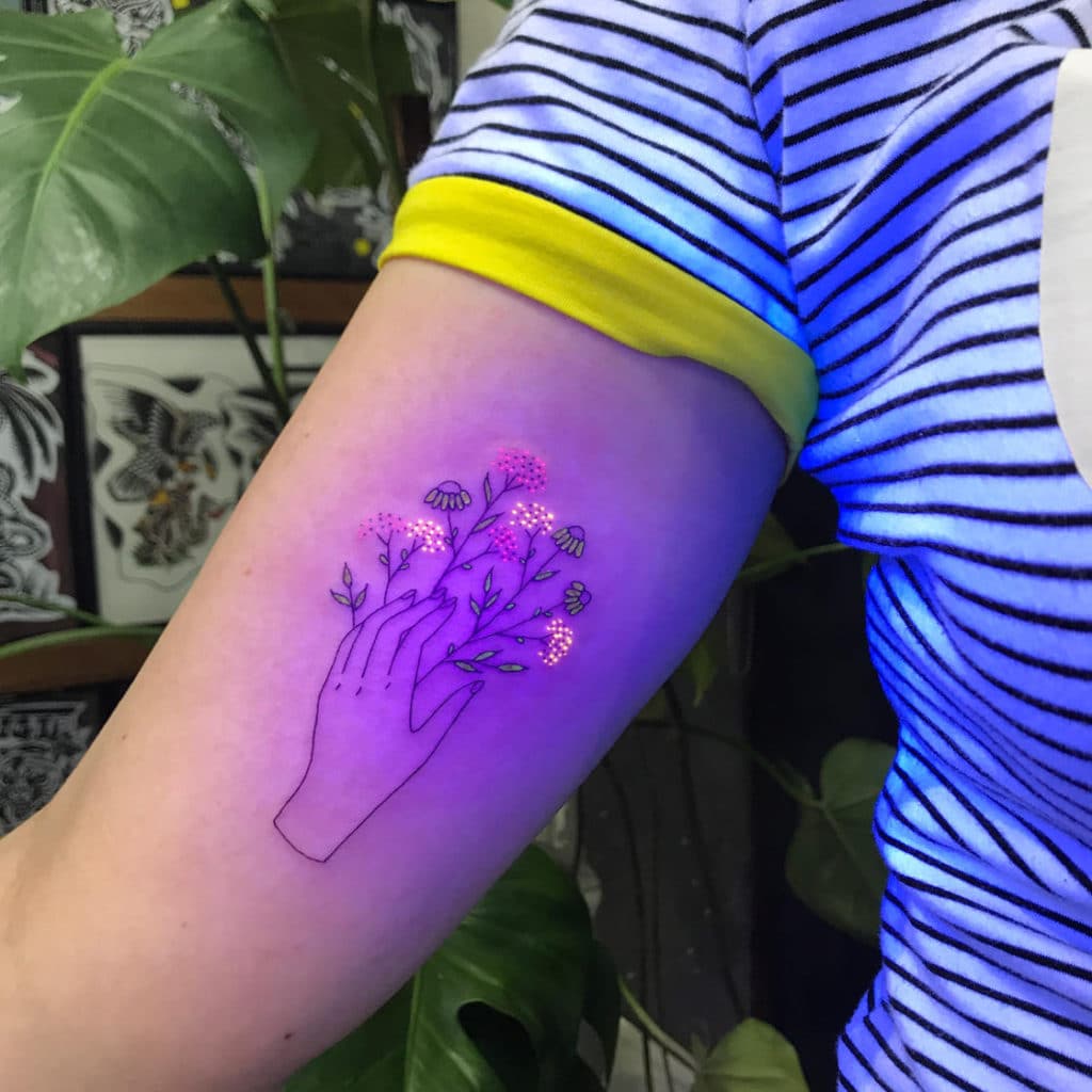 UV tattoos - tattoo trend - tukoi oya