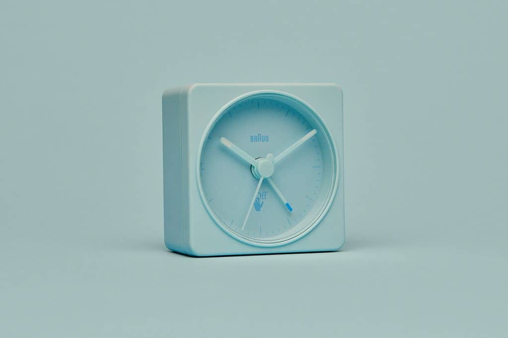 Off-White™ c/o Braun "BC02" clock alarmklok vigril abloh